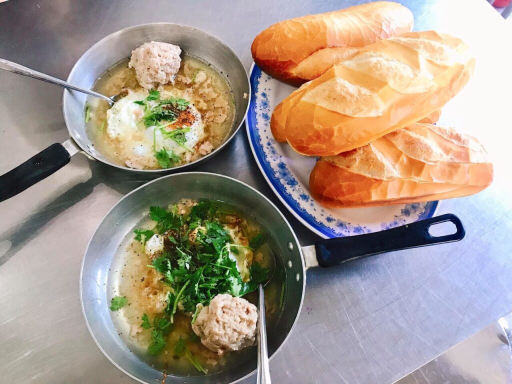 bánh mì chảo Vũng Tàu