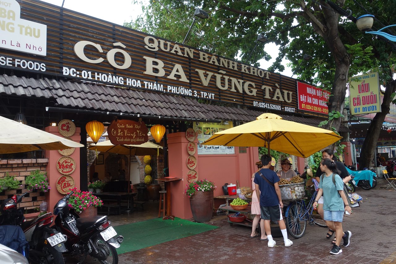 bánh khọt cô ba vũng t